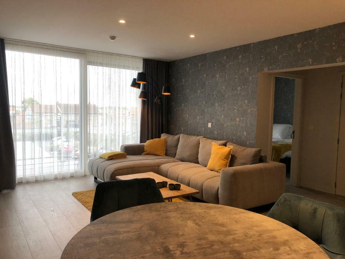 Acropolis - Luxury Appartments I Hotelservice And Parking ミデルケルケ エクステリア 写真